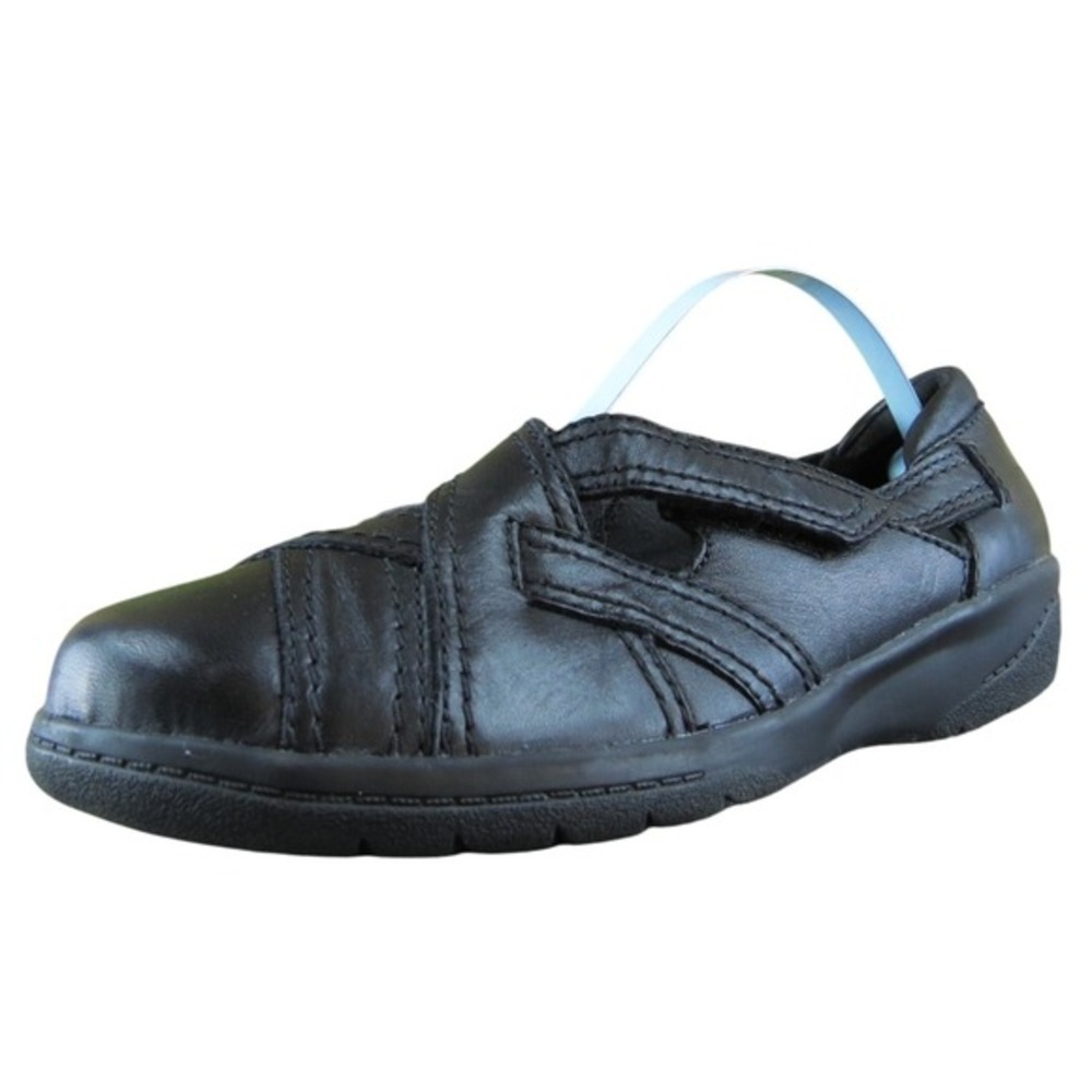 Clarks  Women Flat Shoes Black Leather Slip On Size 6.5 Medium‎